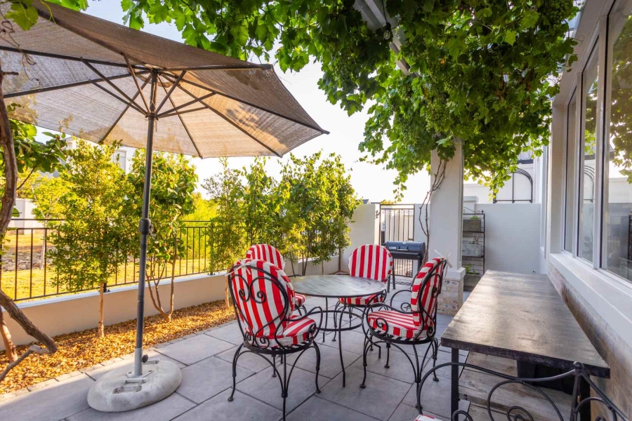 4 Bedroom Property for Sale in Val De Vie Estate Western Cape